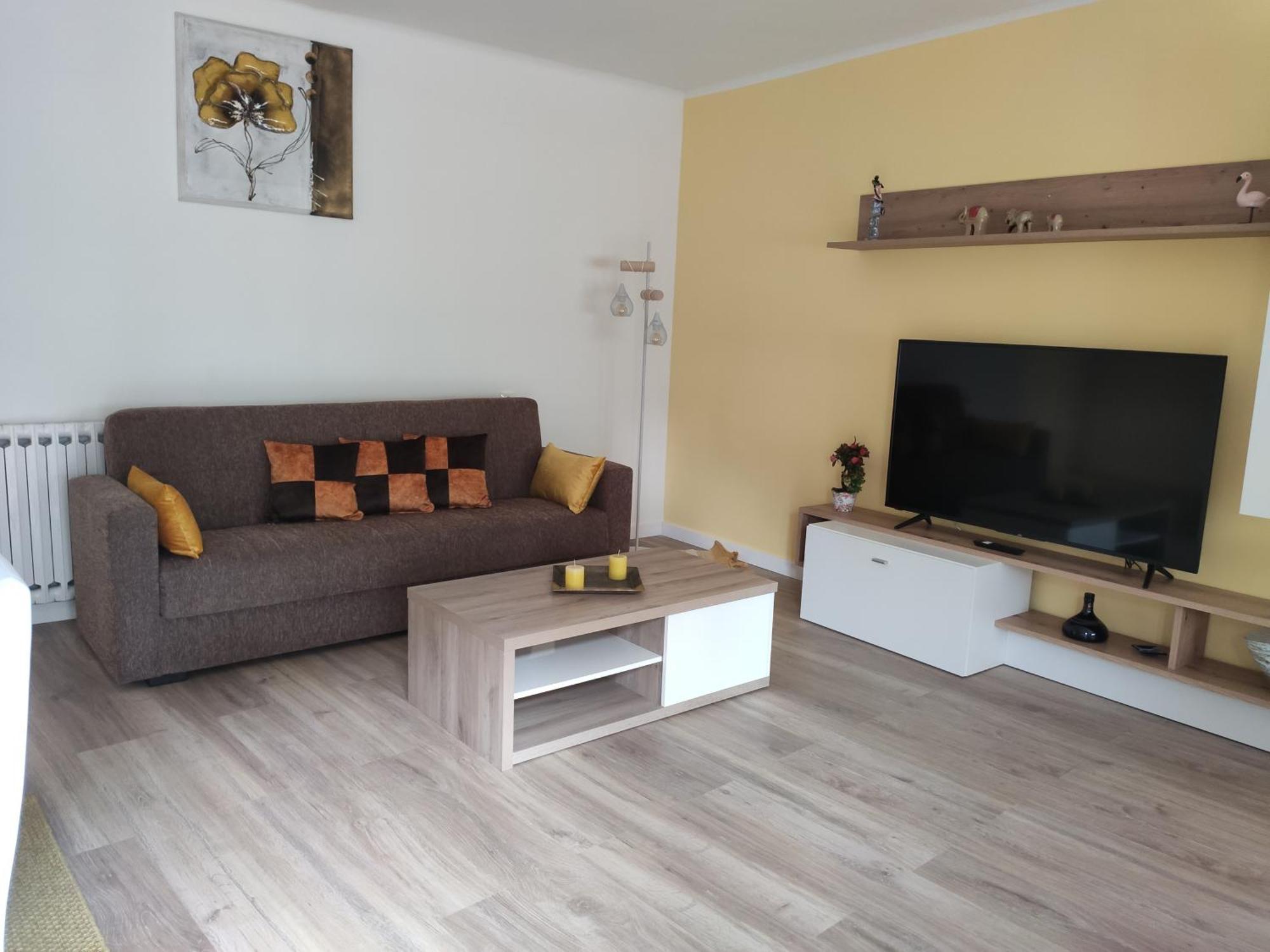 Apartamento Confort II لا سو دي أورغل المظهر الخارجي الصورة