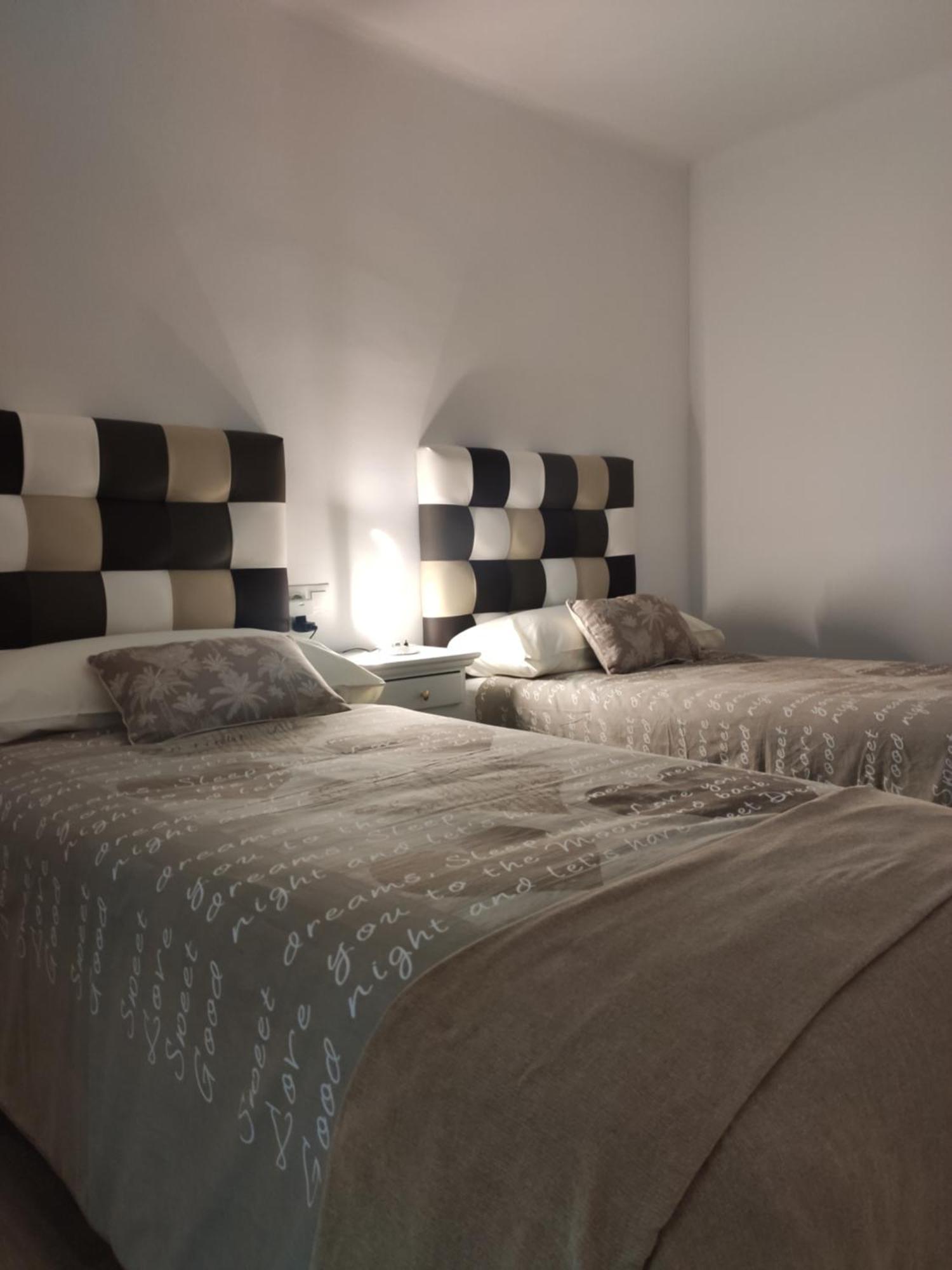 Apartamento Confort II لا سو دي أورغل المظهر الخارجي الصورة